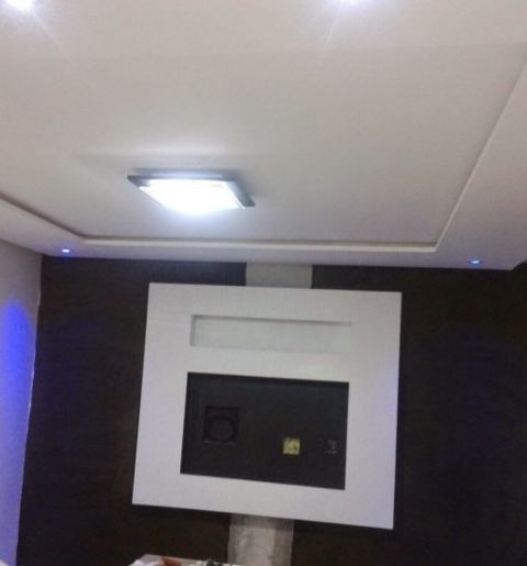 forro de drywall com sanca circular invertida e iluminação indireta em LED