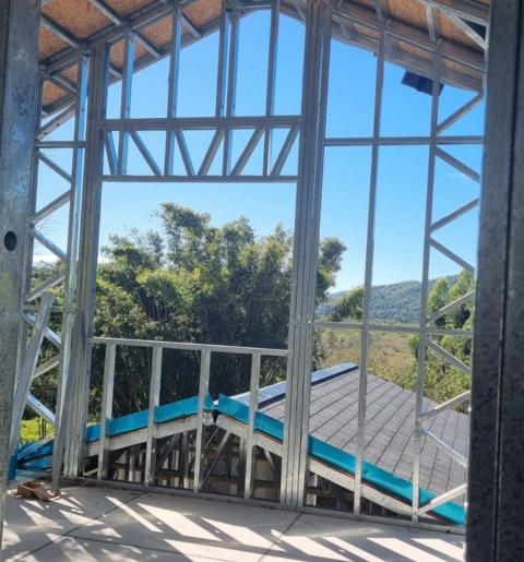 Steel frame casa de alto padrão.